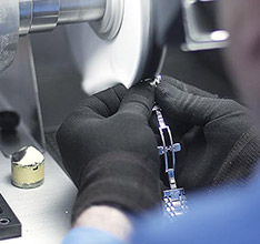 廣州愛彼手表磕碰摔壞售后維修服務(wù)（圖）-廣州愛彼售后保養(yǎng)